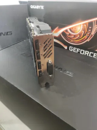 Tarjeta gráfica Gigabyte GTX 1080 8GB GDDR5X