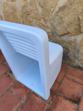 Pica de lavar ROCA porcelana blanca