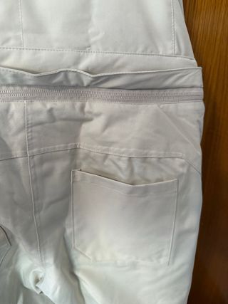 Pantalón/ mono de esquí Decathlon beige