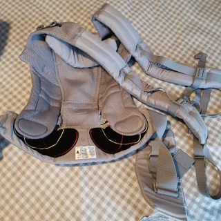 Mochila Ergobaby Adapt 3 Posiciones