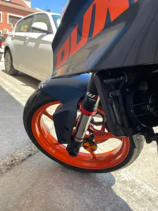 KTM Duke 125 2024