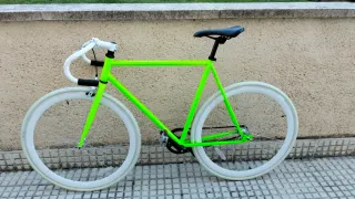 FIXIE ROCASANTO BROOKLYN R 2025 NUEVA