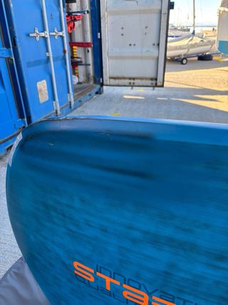 Tabla IQFoil con su funda