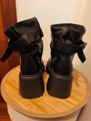 Botines plataforma negros talla 39