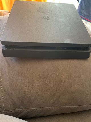 Consola Sony PS4  Negra