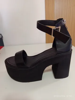 Sandalias Belle Women Beige/Blanco Talla 38