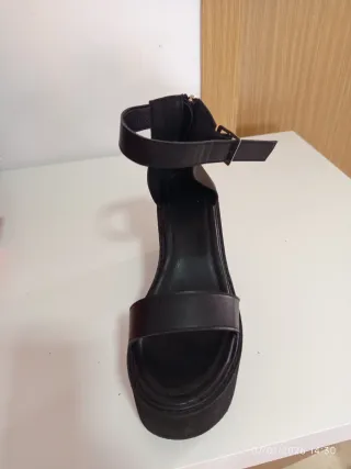 Sandalias Belle Women Beige/Blanco Talla 38