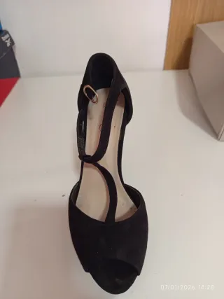 Sandalias Belle Women Beige/Blanco Talla 38