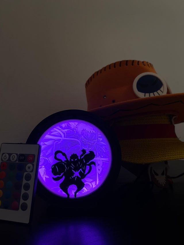 Lámpara LED Luffy Gear 4 x Doflamingo One Piece