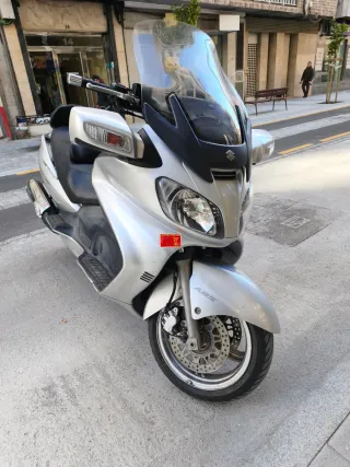 Suzuki Burgman AN650A Executive ABS 2005 Plata
