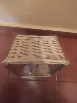 Cesta mimbre rectangular pequeña