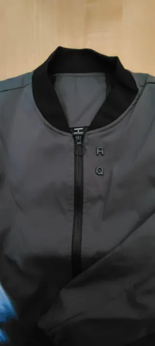 Chaqueta bomber gris hombre