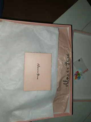 Sandalias Marrones y Doradas con Pedrería