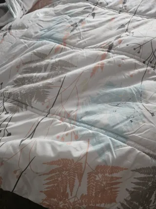 Colcha edredón estampada multicolor