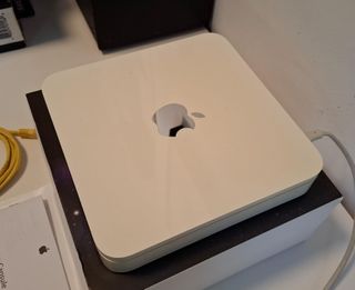 Apple AirPort Time Capsule 2TB A1409 802.11n