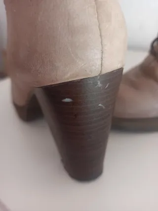 Botines Aback Beige/Marrón con Cordones y Cremalle