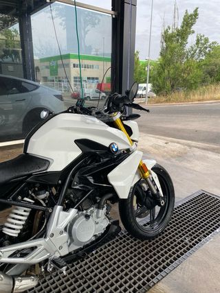 BMW G 310 R