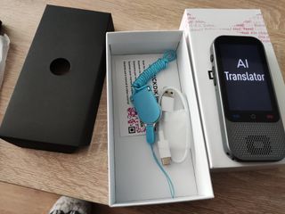 Indiana, Traductor de Idiomas Instantáneo de voz