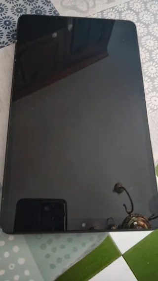 Lenovo Tab One T830SFU Gris