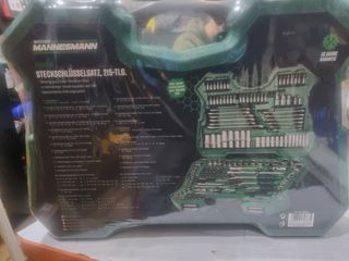 Maletín de herramientas Mannesmann 215 pzs