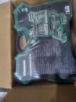 Maletín de herramientas Mannesmann 215 pzs