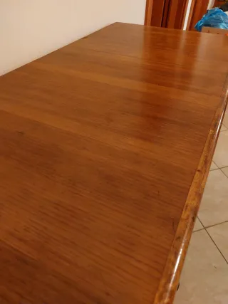 Madia in legno con cassetti e ante