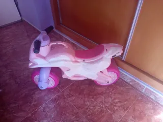 Moto correpasillos niña rosa