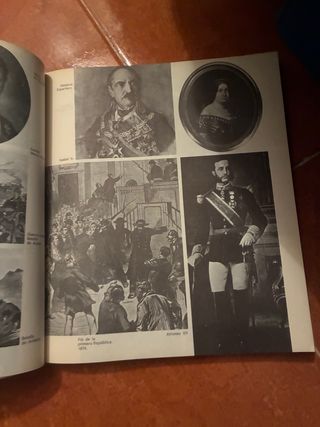 Antigua revista sobre Franco