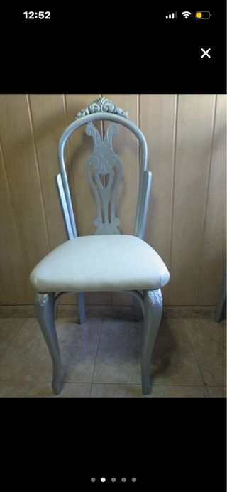 Juego de 5 Sillas Antiguas