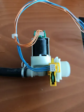 Válvula entrada 2 vías Siemens Bosch  lavadora