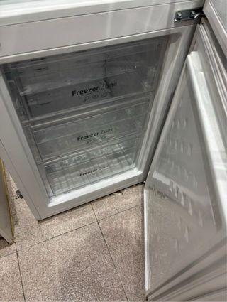 Nevera Combi Cecotec