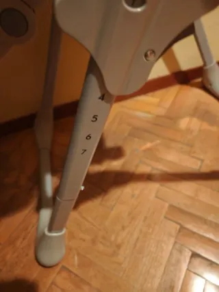 Trona Kinderkraft bebé gris