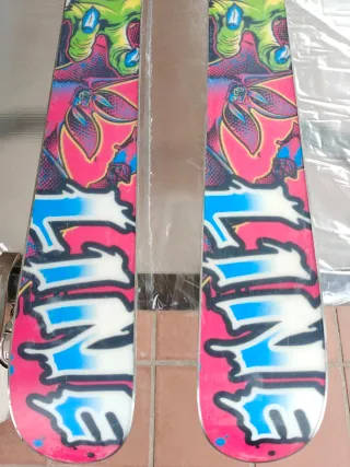 Esquís LINE Afterbang + fijaciones Marker Griffon