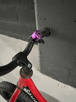 Bicicleta sin pedales Sawyer Roja