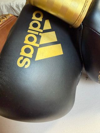 Guantes Boxeo Adidas Negros y Dorados