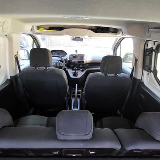 Furgoneta Peugeot Rifter Diciembre 2020. Perfecta