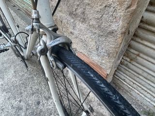 Bicicleta carretera vintage blanca