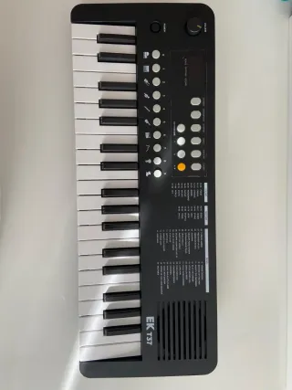 Tastiere elettroniche EK T37