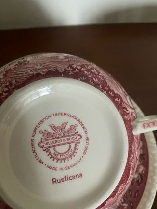 2 Tazas Consomé Porcelana Rosa y Blanca