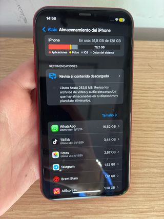 iPhone XR 128GB Rosso