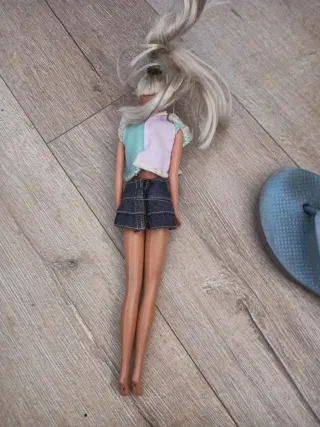 Muñeca Barbie antigua