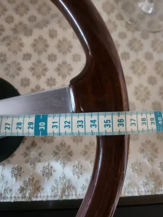 Volante in legno Momo