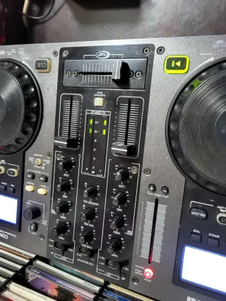 Etapa de Potencia IMG Stage Line 1000W y mesa mezc