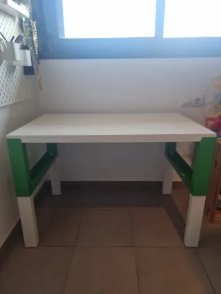 Escritorio juvenil + silla en blanco y verde