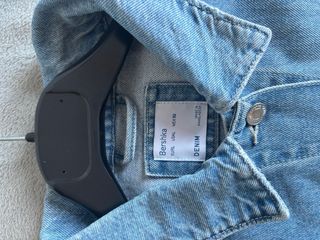 Chaqueta vaquera Bershka azul Talla M