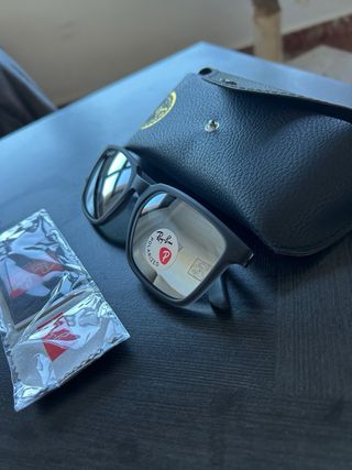 Gafas Ray-Ban Polarizadas Negras