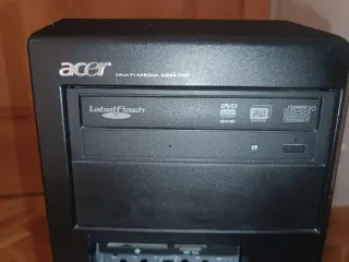 Acer Aspire PC Torre + Teclado