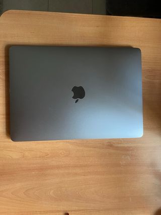 MacBook Pro 13 i7 16GB RAM 500GB SSD 2017