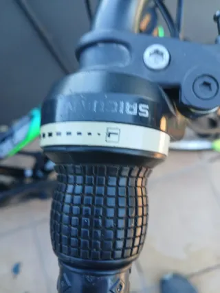 BICICLETA NEON TRACK MTB