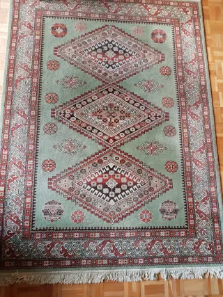 Alfombra Oriental Hecha a Mano.